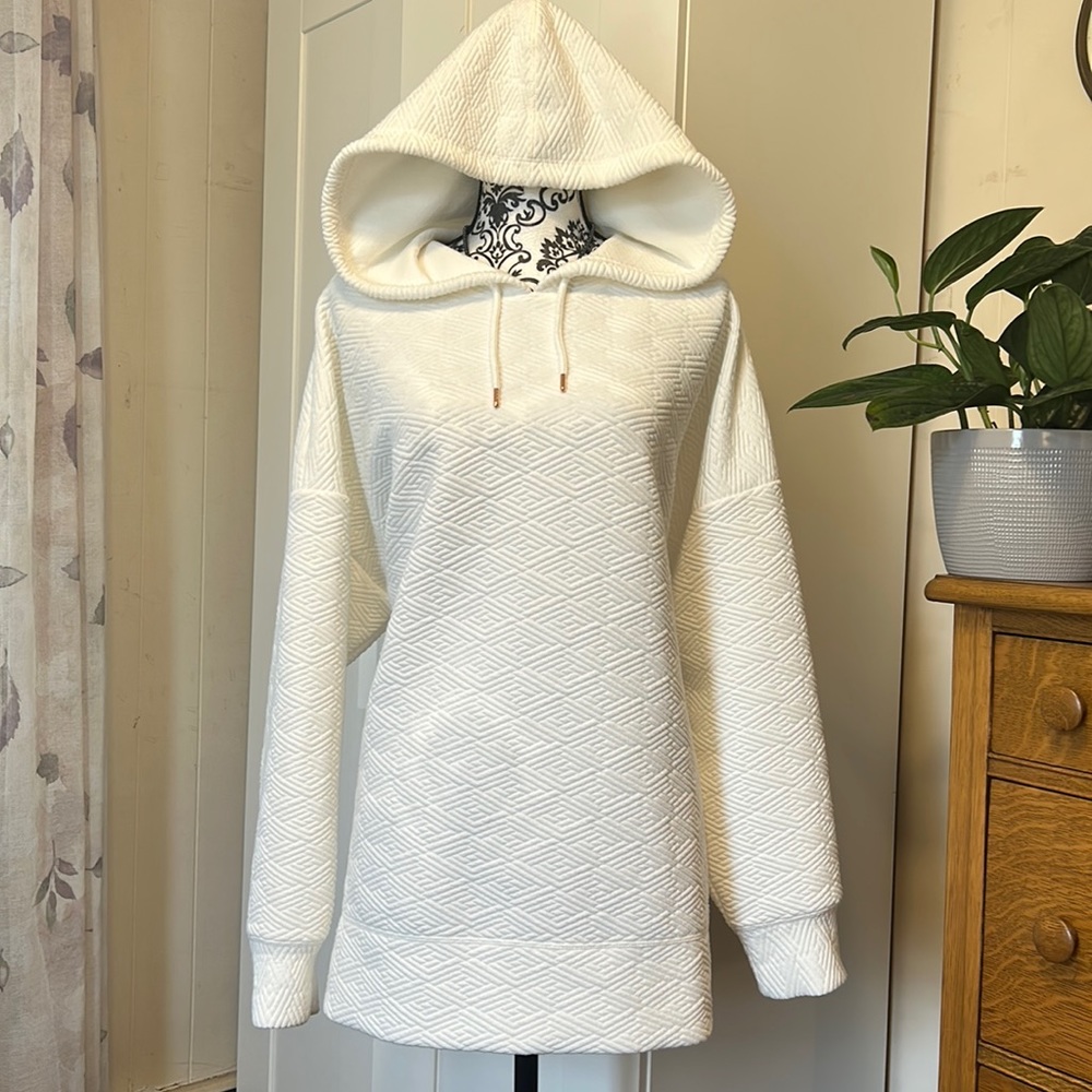 Ideology White Hooded Sweatshirt with Rose Gold Accents Size 3X